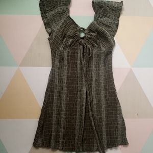 - FREE PEOPLE MINI DRESS SIZE  M